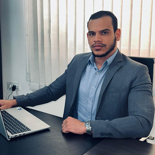 Dr. Elias Matheus Barros e Silva